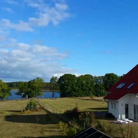 Vilzseehaus - Direkt Am See Apartment Diemitz (Mecklenburgische Seenplatte)